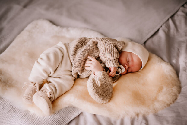 Schapenvacht baby